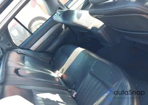 2003 Mercury Marauder from USA, damaged, VIN 2MEHM75V93X628793